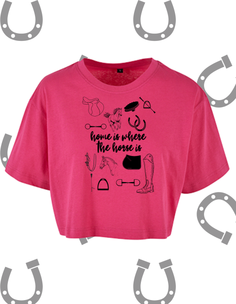 Crop top luźny krój klasyka.png